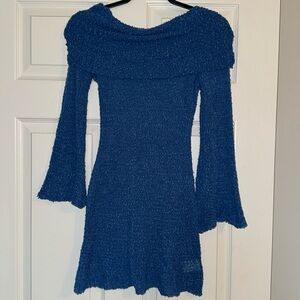 Mangoee- Off Shoulder Mini Dress - Periwinkle WITH HIDDEN TEAR/RIP